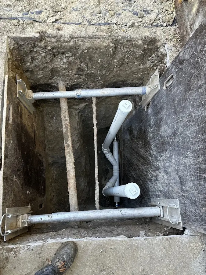Experienced plumber completing Drain Cleaning work in Delta